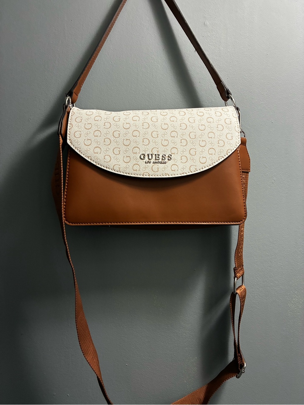 GUESS Brown & Ivory Signature Flap Shoulder Bag